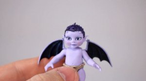 NECA ANGELA Gargoyles Ultimate Action Figure Review