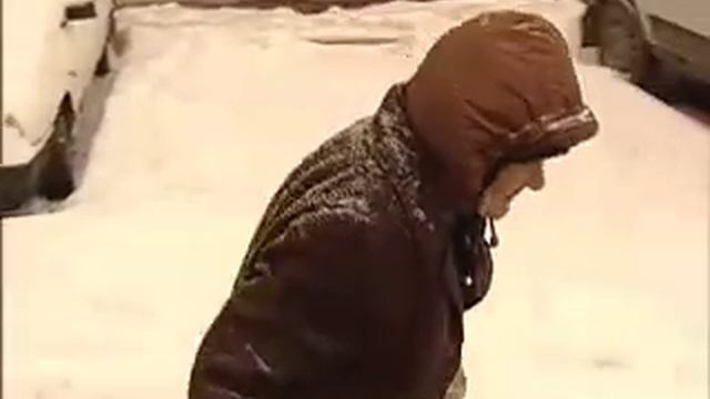 Бабушка ругается матом!!! смотреть онлайн