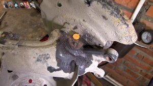 Замена сайлентблоков задней балки Hyundai / KIA