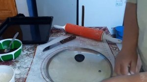 Рогалики на смальце и старой сметане (можно и свежую). вкуснее вы не ели.