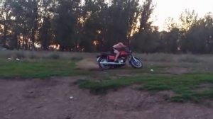 дураки на мотоцикле иж смотреть до конца  утопили мотоцикл