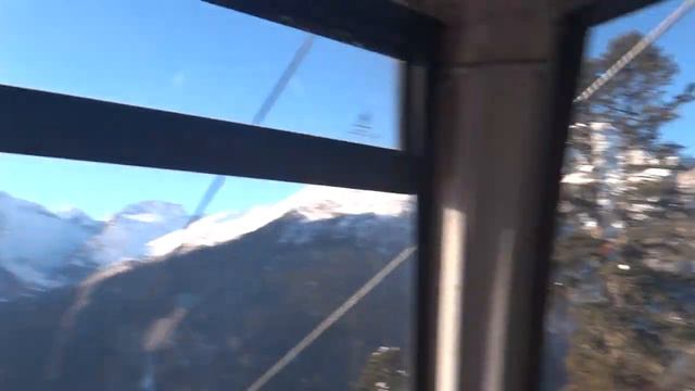 Спуск в посёлок Домбай на канатной дороге смотреть онлайн