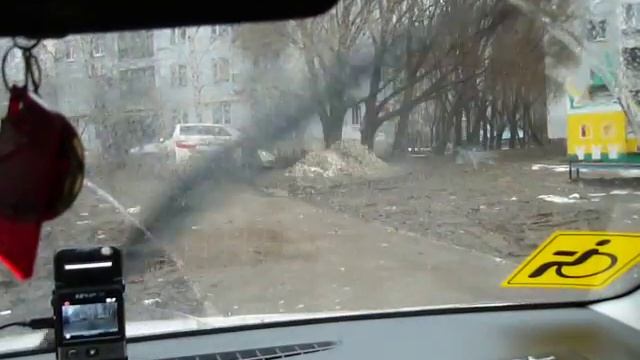 Веерные омыватели стекла . На Ларгусе . смотреть онлайн