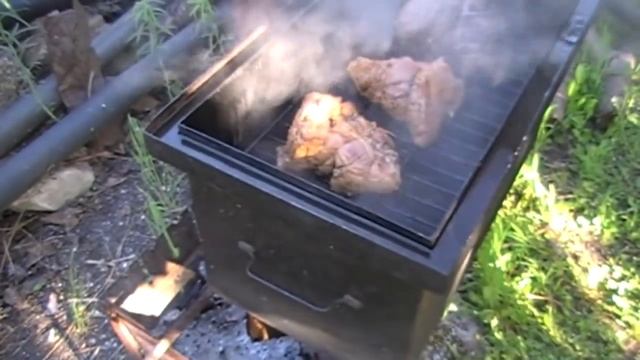 Как коптить мясо - свинину. | How to smoke meat - pork.
