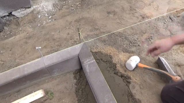 Застил геотекстиля...подрезка под 45...установка бортов...сезон 22. объект второй смотреть онлайн