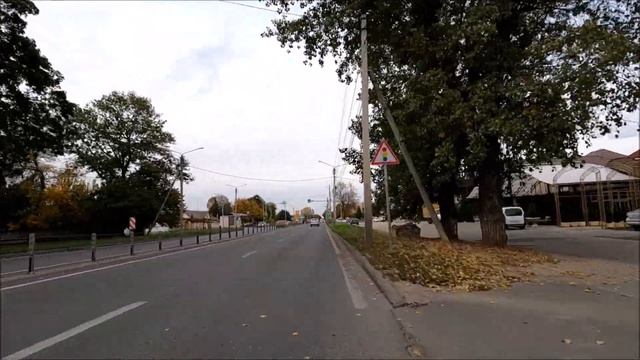 "Осенняя прогулка на электроскутере во "Вкусно - и точка" Поездка выходного дня. Нальчик, 18.10.202 смотреть онлайн