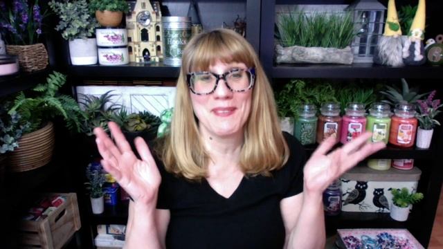 GOOSE CREEK NEW Honey Crisps Candle Review смотреть онлайн