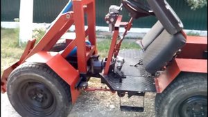 Установка ДВИГАТЕЛЯ и ПРОВЕРКА ХОДОВОЙ // Мини-погрузчик 4х4 // 3 часть