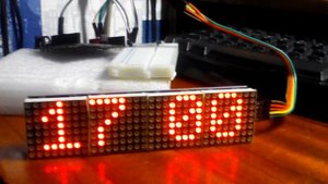Простые часы на max7219