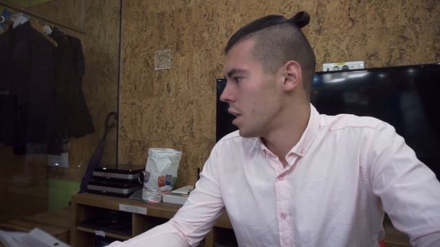 Короче говоря, решили устроиться на работу