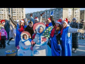 Флешмоб снеговиков 12.12.2021 (Челябинск, благотворительная акция «Снеговики-Добряки»)