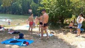 Купальный сезон в Казани. Озеро Глубокое.