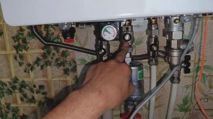 Настенный газовый котел на железное отопление
