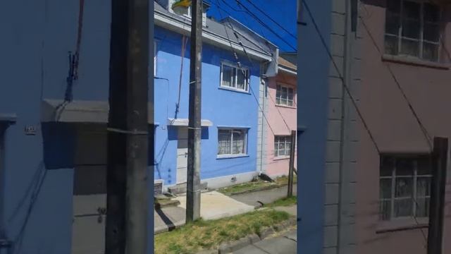 Разноцветные дома в Пуэрто-Монте / Юг Чили / Casas de colores en Puerto Montt, Chile