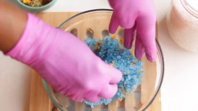 How to make DIY BATH SALTS at Home (3 Colorful Floral & Scented Ideas)
