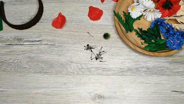 Венок из полевых цветов./DIY: Felt wildflower wreath. смотреть онлайн