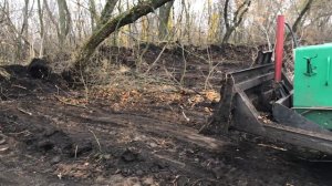 Т-150 Бульдозер. Подгортаем заросли.