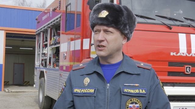 Заинский пожарно-спасательный гарнизон получил новую технику смотреть онлайн