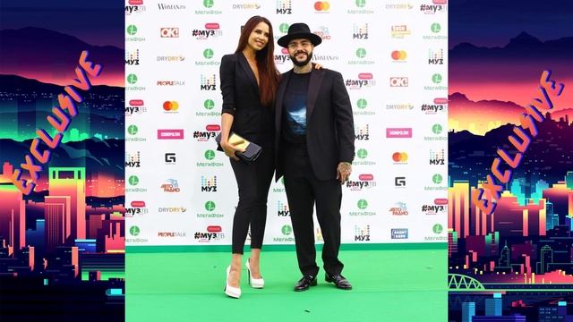 ТИМАТИ ВЫСМЕЯЛИ ИЗ ЗА РОСТА НА ФОТОГРАФИЯХ АНАСТАСИИ РЕШЕТОВОЙ смотреть онлайн