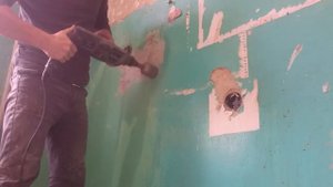 Как снять краску со стен!!
