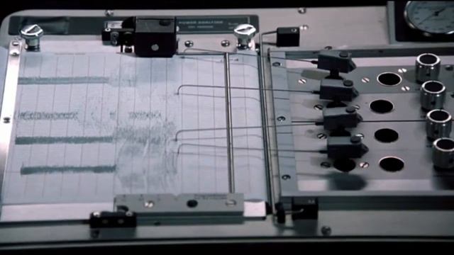 АПОФАТИЧЕСКАЯ МИНУТА МОЛЧАНИЯ(постер) смотреть онлайн