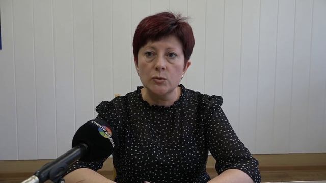 Вакцинация комментирует начальник отдела ЗАГС Администрации г Гуково Е Изюмская смотреть онлайн