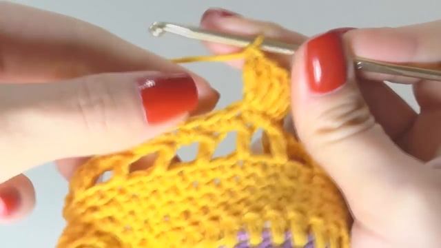 Вяжем крючком простые пинетки - часть 3. МАСТЕР-КЛАСС. #SM смотреть онлайн