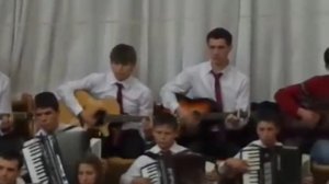 По тундре, по железной дороге..