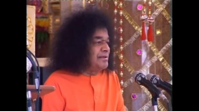 Sathya Sai Baba - Om Nama Shivaya смотреть онлайн