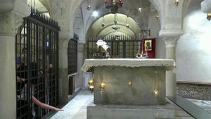 В Москву спецрейсом из Италии прибывает священная реликвия - мощи Николая Чудотворца