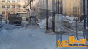 Минипогрузчик ANT-1000 (Россия) с подметальной щеткой. МС-партс