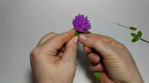 Бисероплетение.Цветы из бисера. Клевер полевой. 1/2 часть.Игольчатая техника плетения. Мастер класс