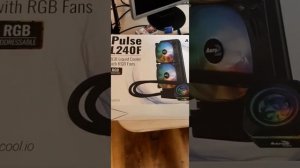 Установил AeroCool Pulse L240F с адресной RGB. водяное охлаждение на i7 4790к