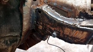 Как усилить крепление рулевого редуктора на ВАЗ 2105 - 2107 жигули. Усиление лонжерона. Часть 21.