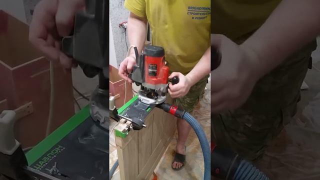 Шаблон для врезки фурнитуры Павла Солдатова. Врезка скрытой петли. смотреть онлайн