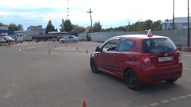 Автодром Гаи. Упражнение повороты на 90 градусов. Как сдать экзамен в Гибдд? Площадка смотреть онлайн