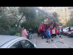 При пожаре в Уфе пострадала беременная женщина