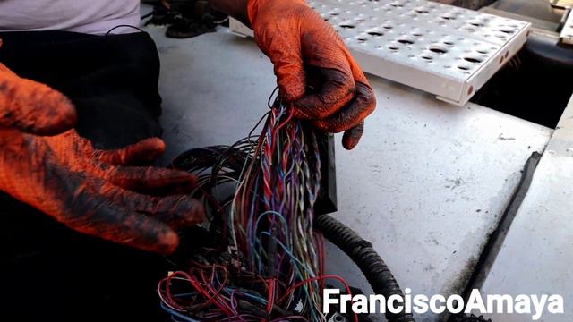 Freightliner cascadia M2 DD13 wiring problem with engine electronics and sensor check engine lght o
