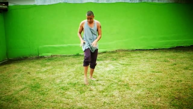 Tutorial Helicoptero de Capoeira en Español - Facil y Rapido смотреть онлайн