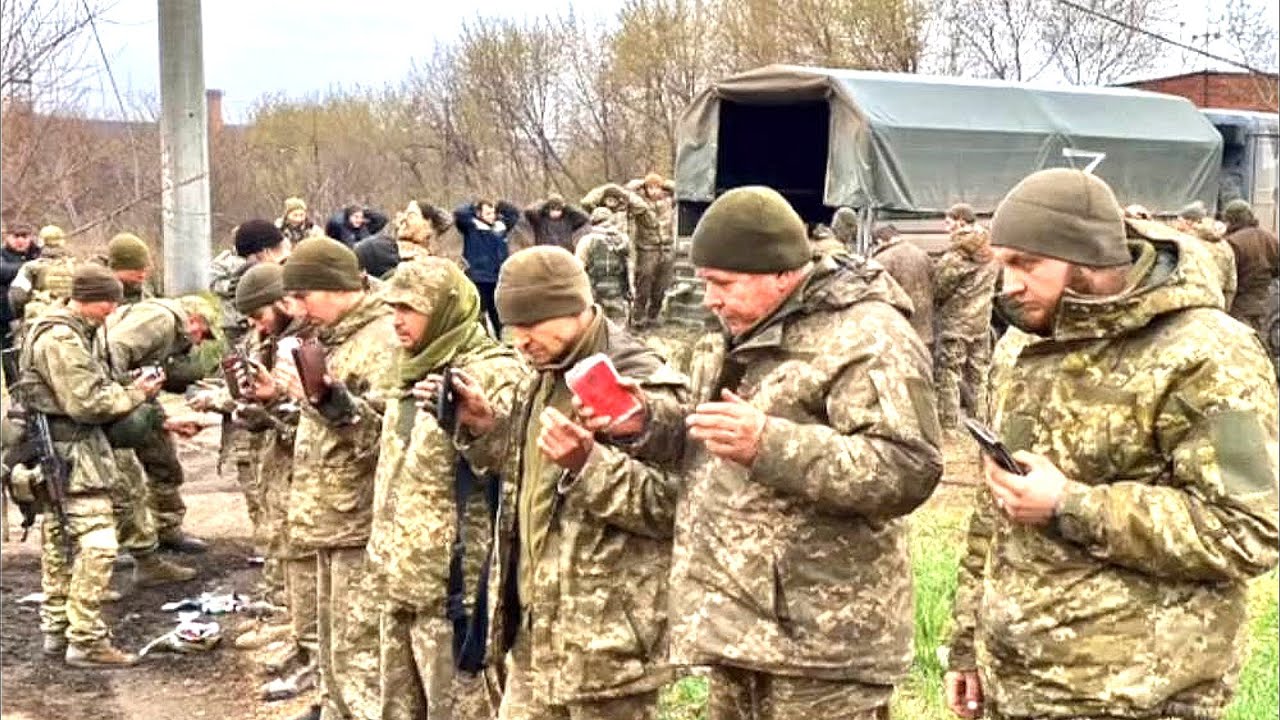 Сдавшие в плен украинские военные