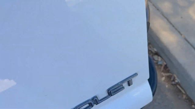 2002 Chevrolet Tahoe Walk Around смотреть онлайн