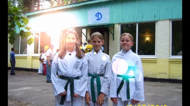 Yulia in Taekwodo DiVx16_9.avi смотреть онлайн