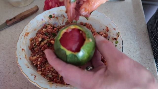 ОБОЖАЕТ ВСЯ СЕМЬЯ ЭТИ КАБАЧКИ! ТУРЕЦКАЯ ДОЛМА И СКАЗОЧНО-ВКУСНЫЙ САЛАТ ИЗ КАБАЧКА/ДВА РЕЦЕПТА