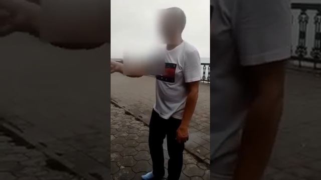 Приключения "красного коня", купавшегося в ТРЦ "Мармелад" смотреть онлайн