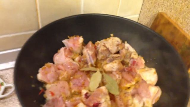 Курица в кокосовом молоке (Chicken in coconut milk) смотреть онлайн