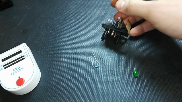 Моросят габариты при подключении разгрузочных реле фар на Passat B3