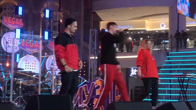 5sta Family - Завязала (Borisov & NIKI Remix Radio Edit) смотреть онлайн