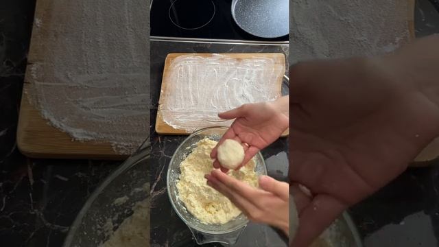 Вкусный рецепт СЫРНИКОВ, пальчики оближешь ?