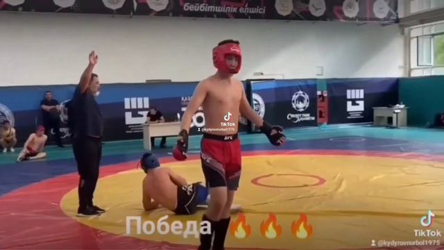 Бокс-кикбоксинг-Рукопашный бой ... смотреть онлайн