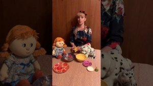 Стихотворение С. Капутикян «Маша обедает»